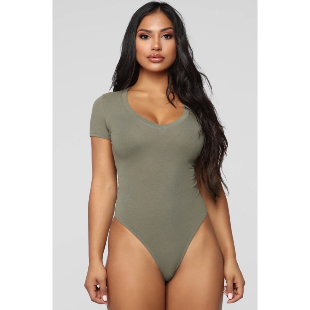 Bozzolo Fashion Nova Street Symphony V Neck Bodysuit Army S